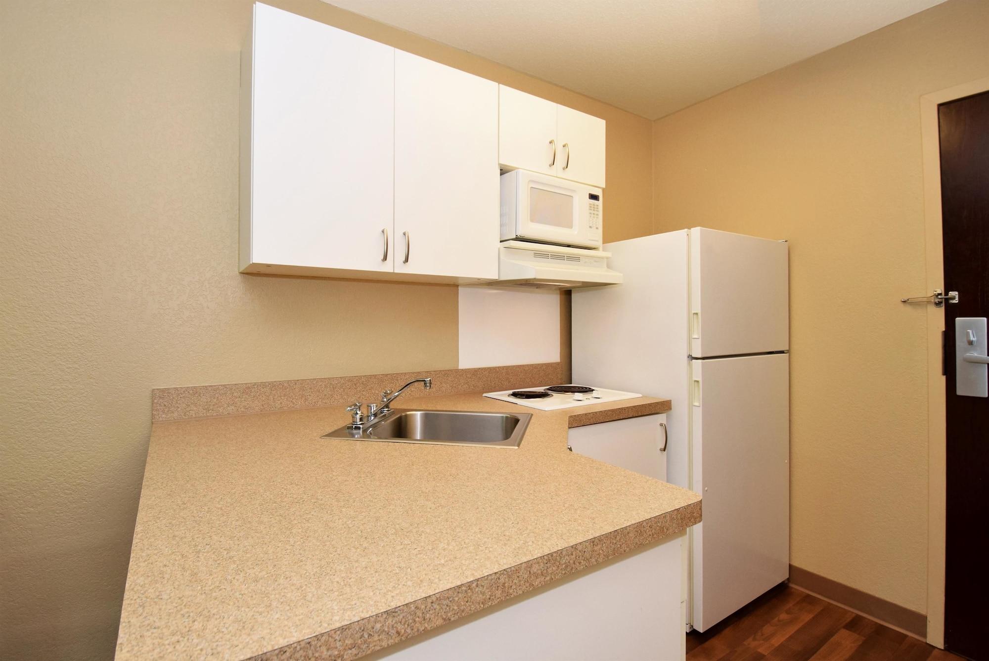 Extended Stay America Suites - Richmond - Hilltop Mall Dış mekan fotoğraf